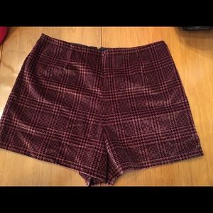 Vintage Velvet plaid shorts